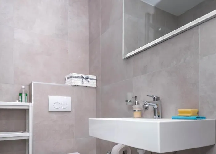 Charming Close To Bacvice And Center Apartamento