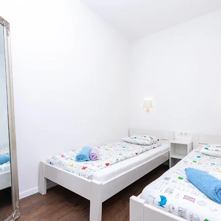 Daire Charming Close To Bacvice And Center *